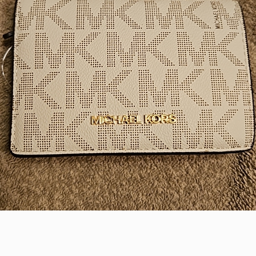 Michael Kors Beige Perforated Wallet